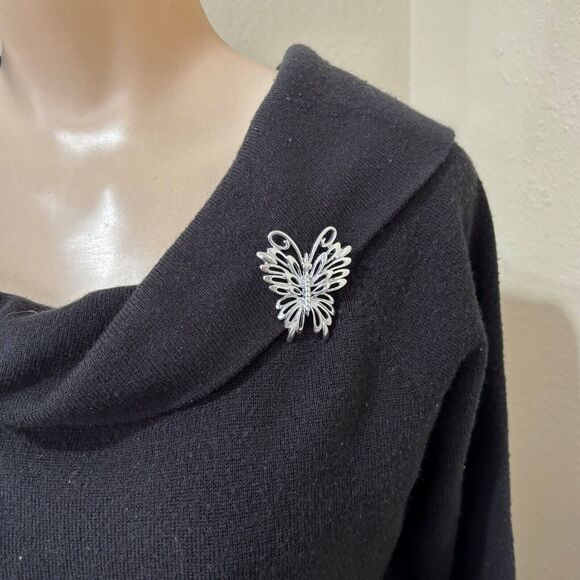 Silver Tone Filigree Butterfly Brooch Pin Fairy Woodland Whimsy Vintage 1980s - Picture 1 of 3